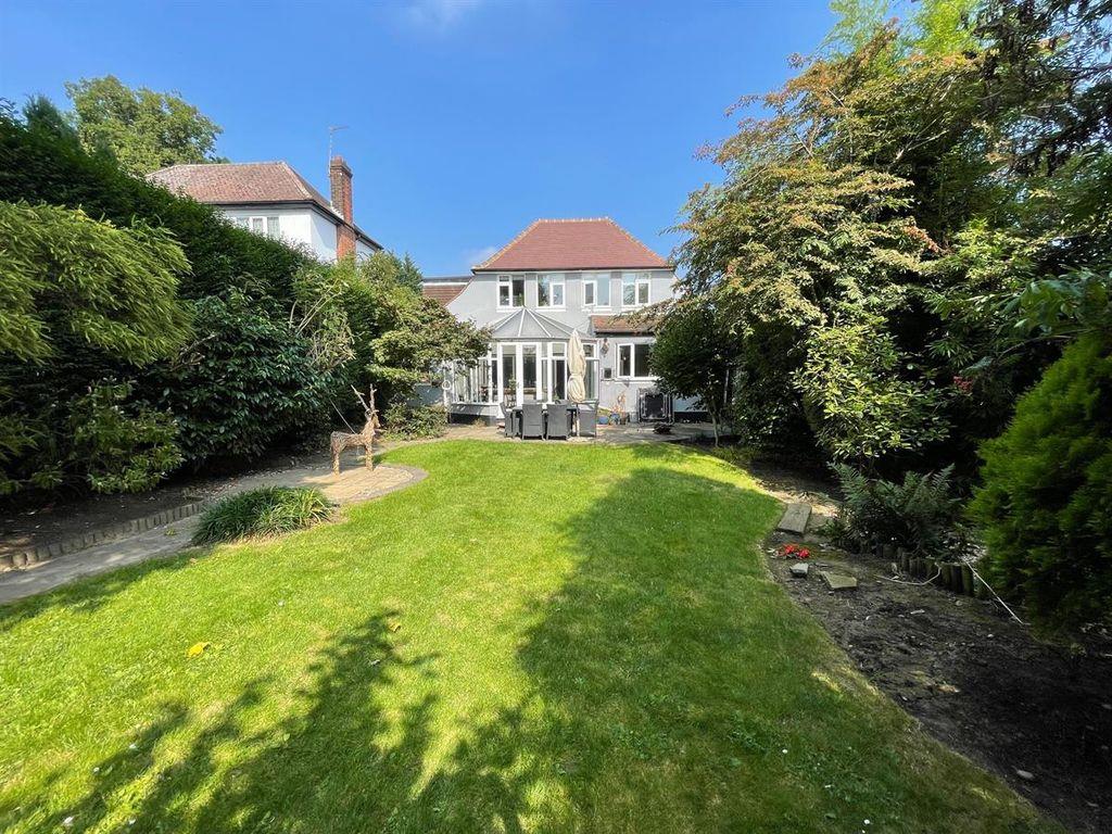 Highwood Hill, Mill Hill